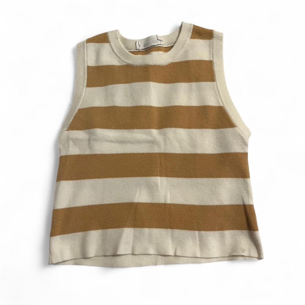 Stylish Sleeveless Women's Crop Top - Cream and Brown Stripes